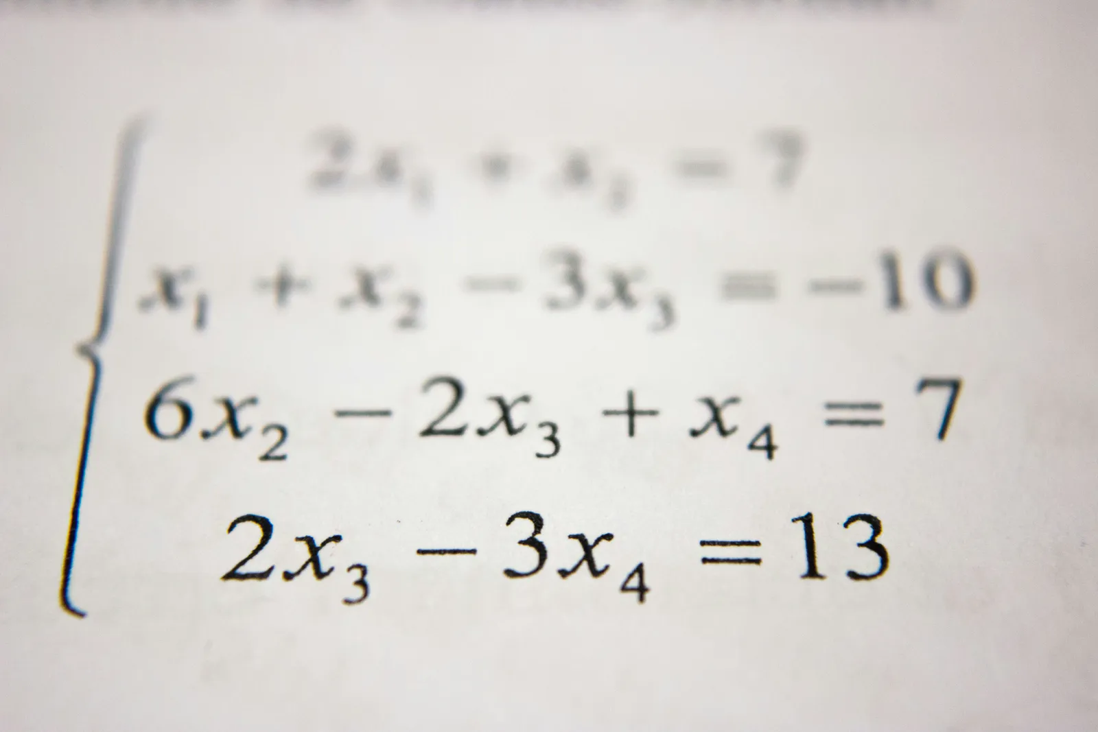 Trust-Region Behavior Blending: A Warmup Fix for On-Policy Distillation